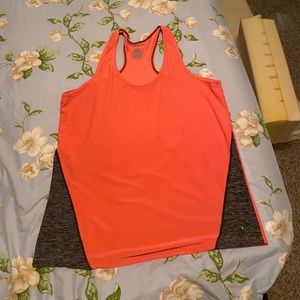 Workout tank top